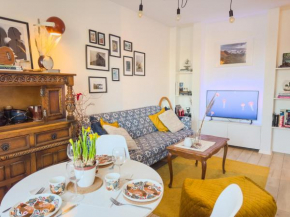 Cozy & artsy apartment, dedicated office room & walk-in closet!, Tallinn